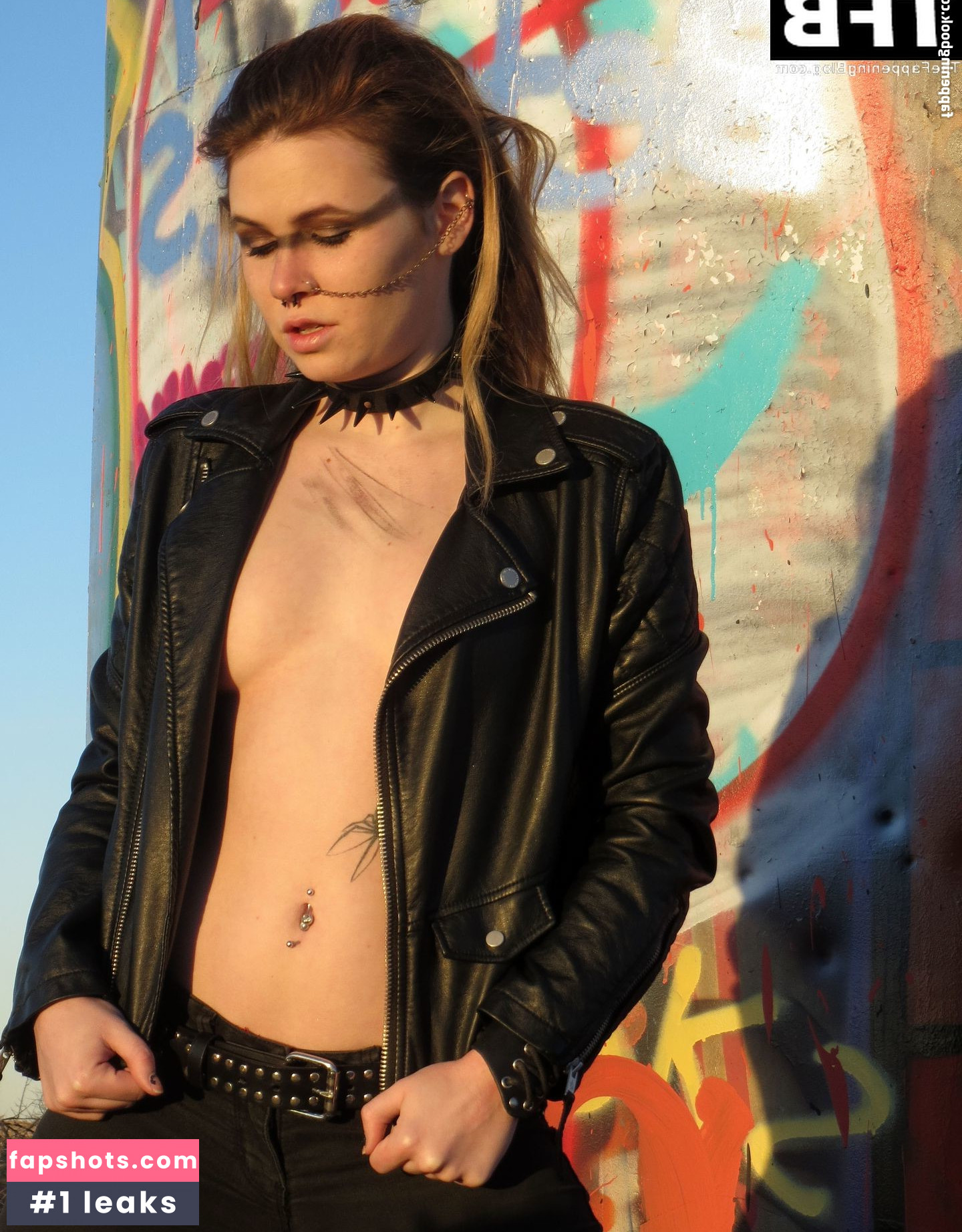 Hannah Gutierrez-Reed gallery photo #30