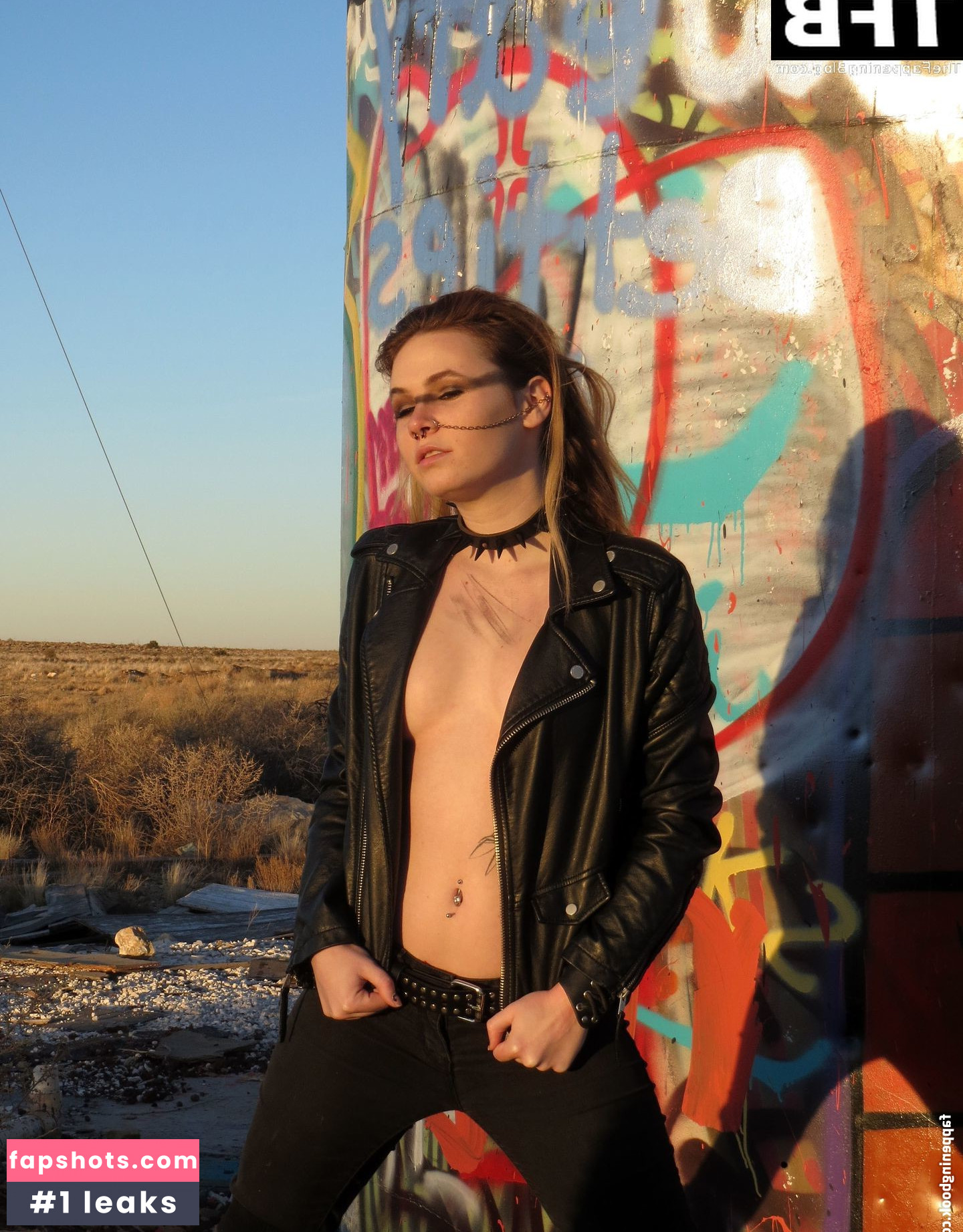 Hannah Gutierrez-Reed gallery photo #31