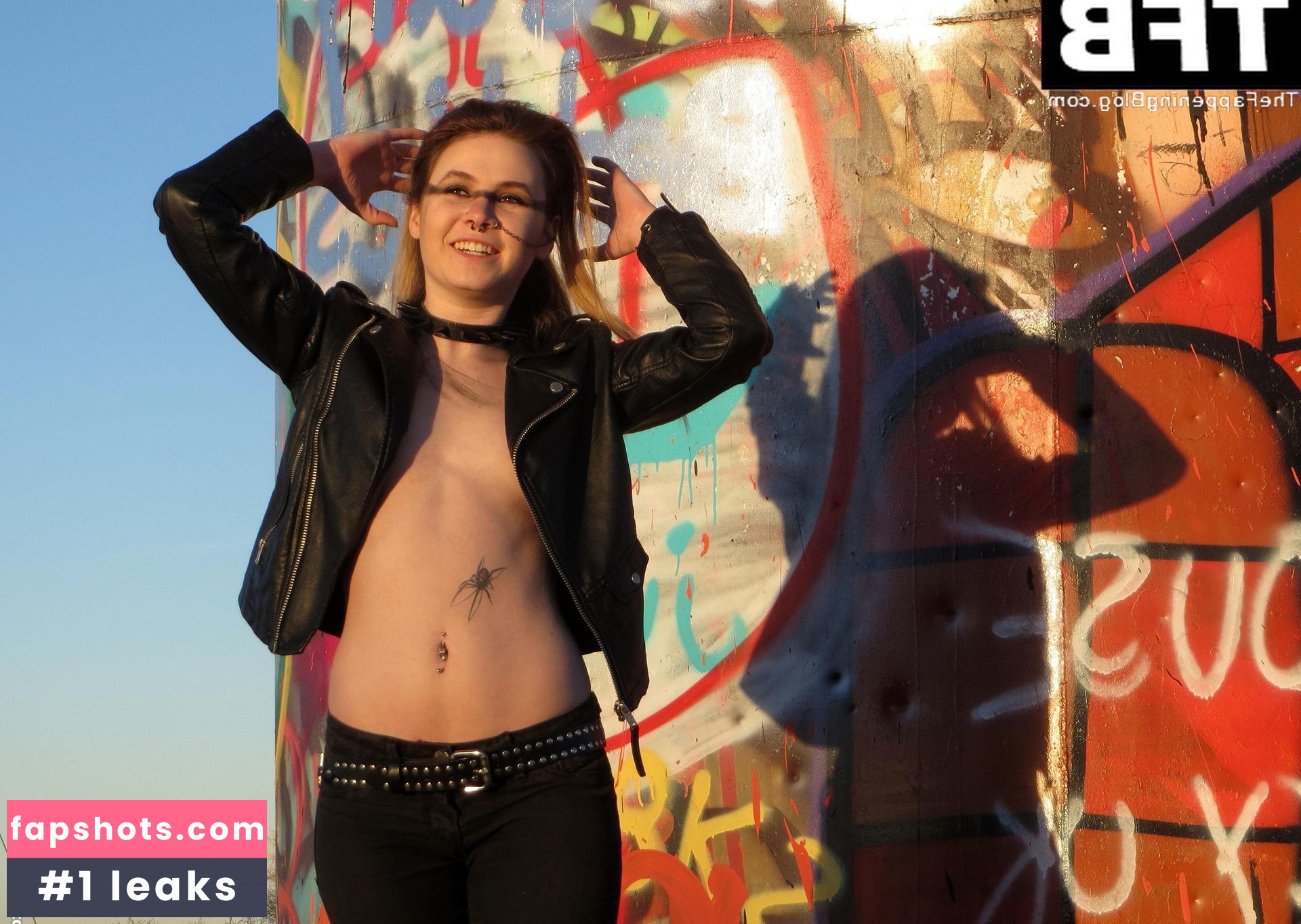 Hannah Gutierrez-Reed gallery photo #32