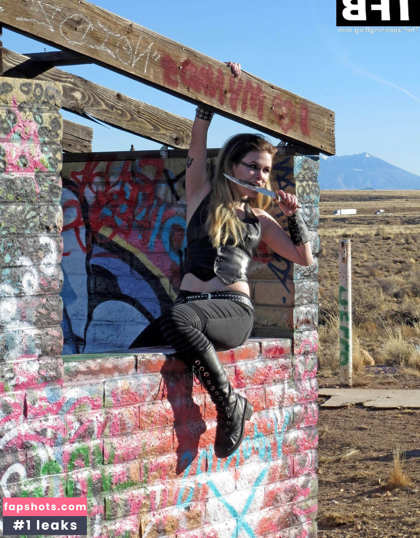 Hannah Gutierrez-Reed gallery photo #45