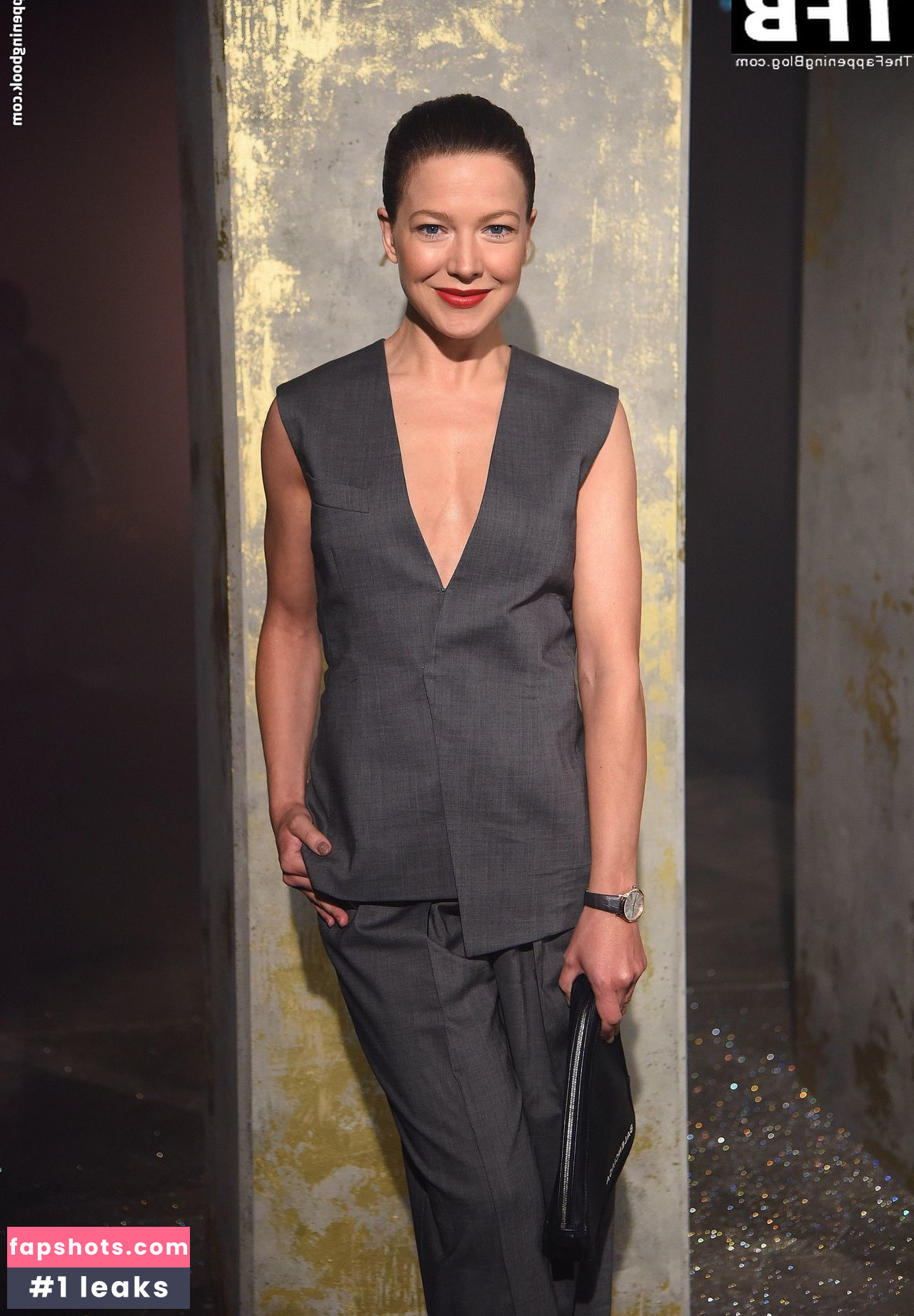 Hannah Herzsprung gallery photo #30