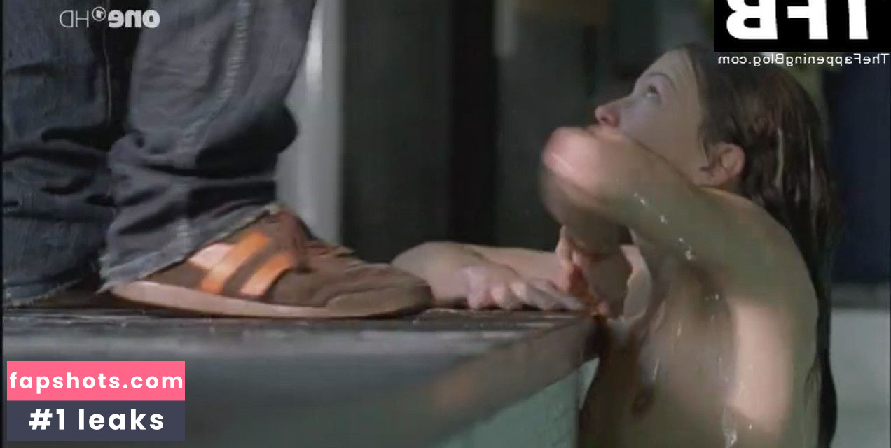 Hannah Herzsprung gallery photo #7