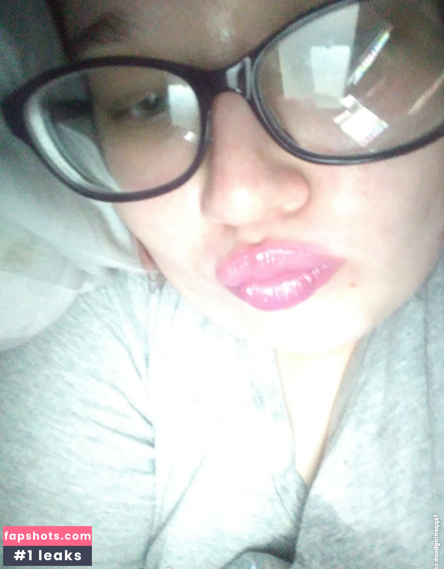 hannah_horn gallery photo #18