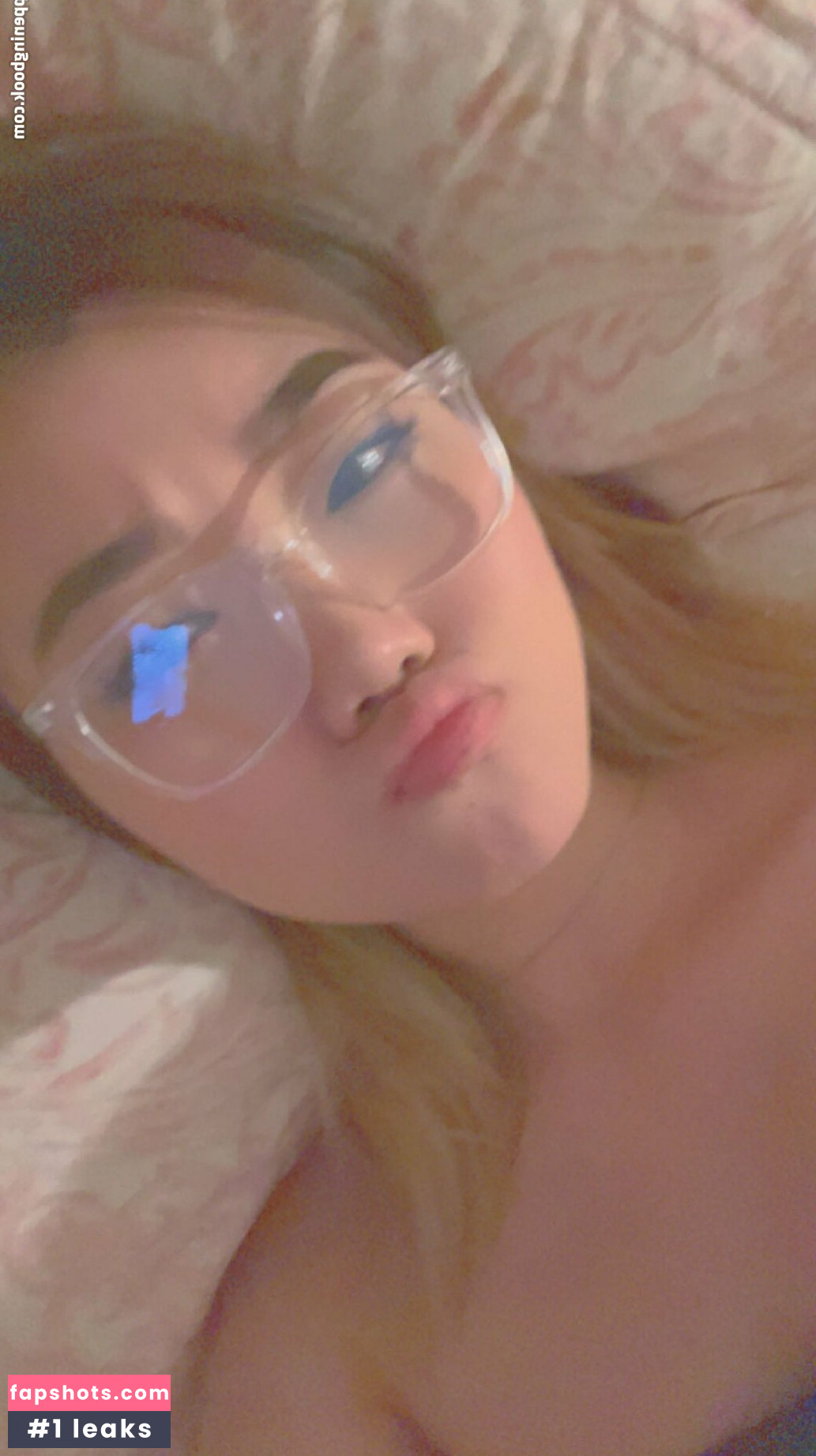 Hannah Hunni gallery photo #11