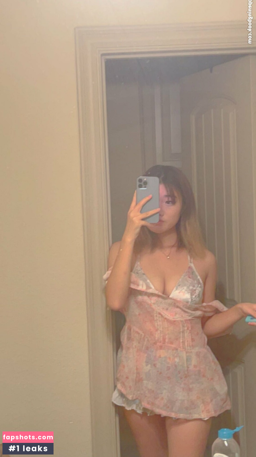 Hannah Hunni gallery photo #3