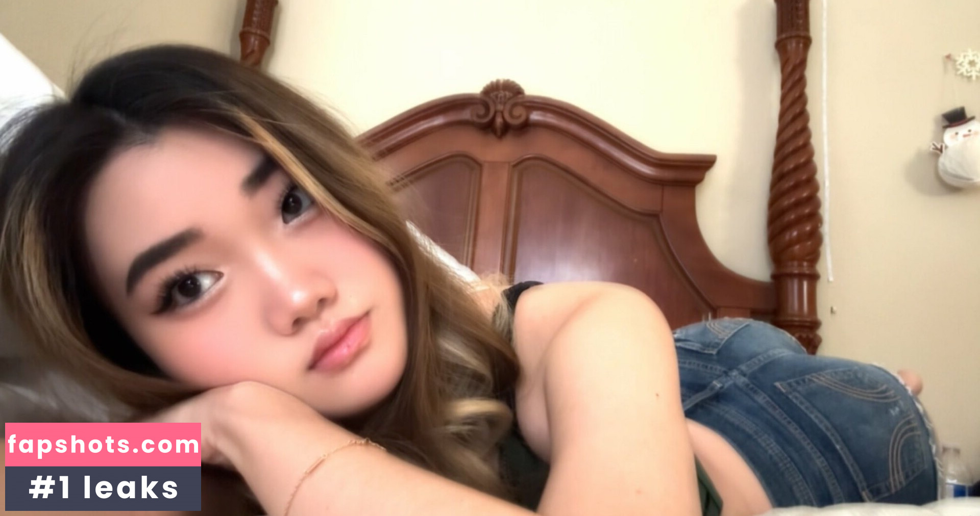 Hannah Hunni gallery photo #22