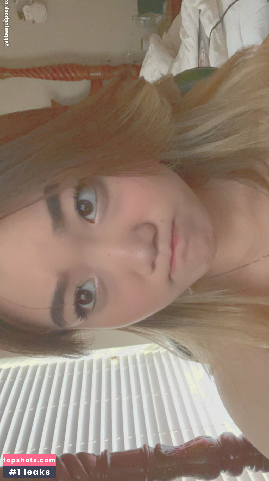 Hannah Hunni gallery photo #7