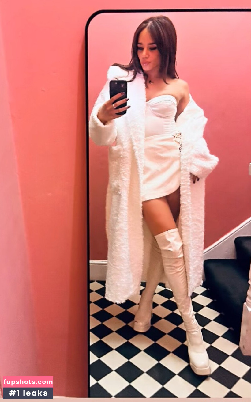 Hannah John-Kamen gallery photo #64