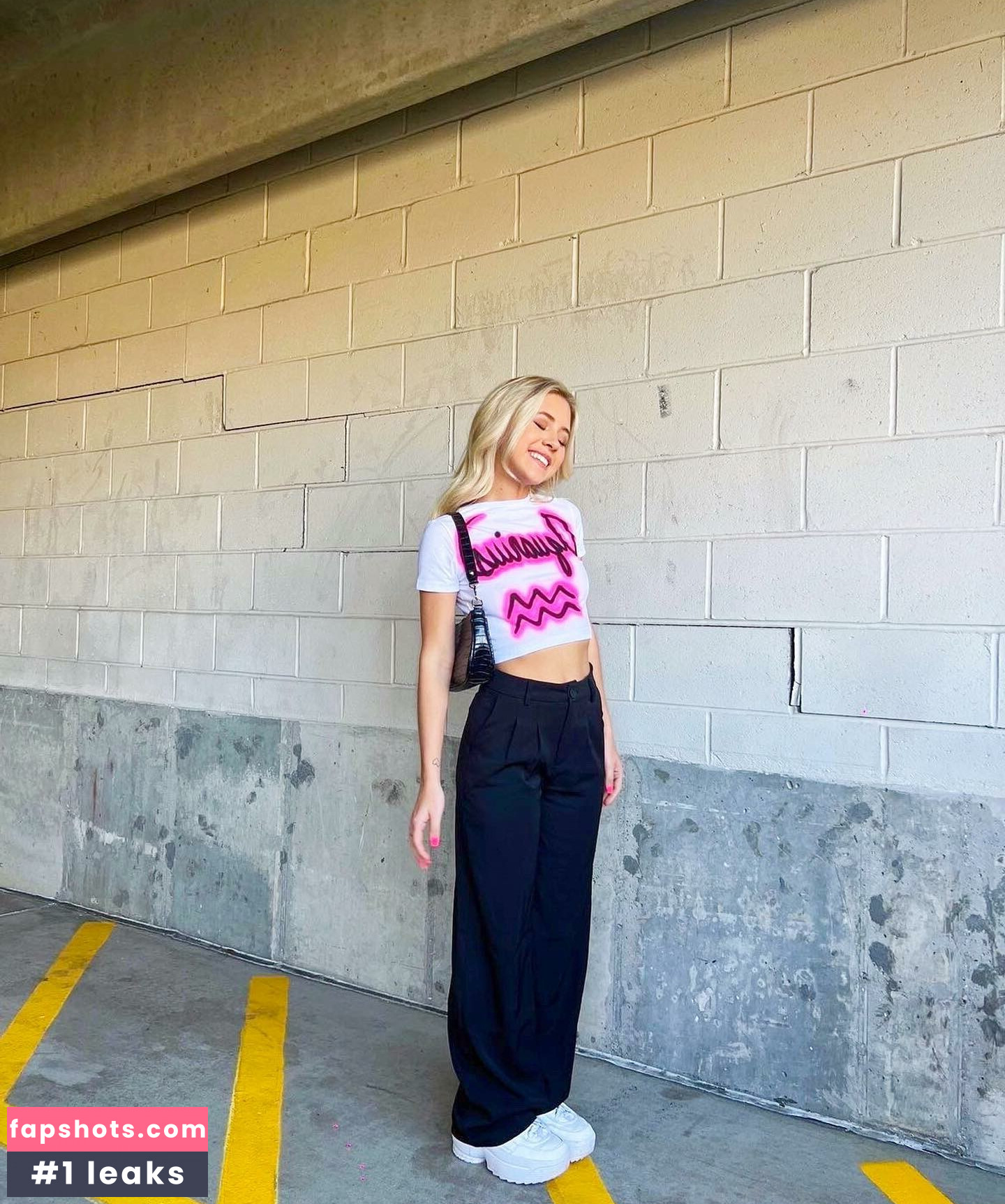 hannah_lutz gallery photo #27