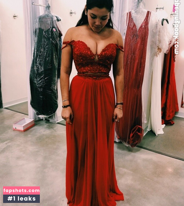 Hannah M gallery photo #17