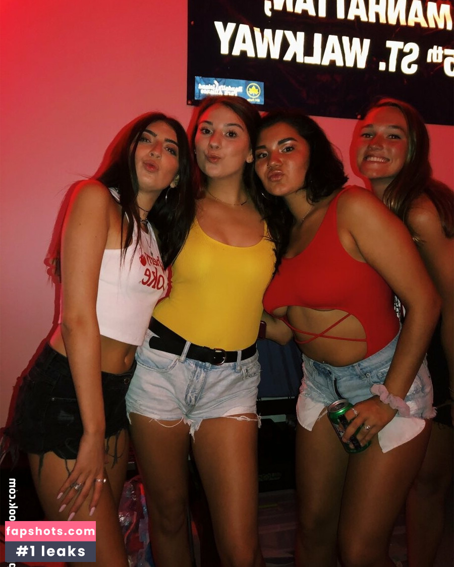 Hannah M gallery photo #28