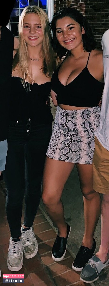 Hannah M gallery photo #57