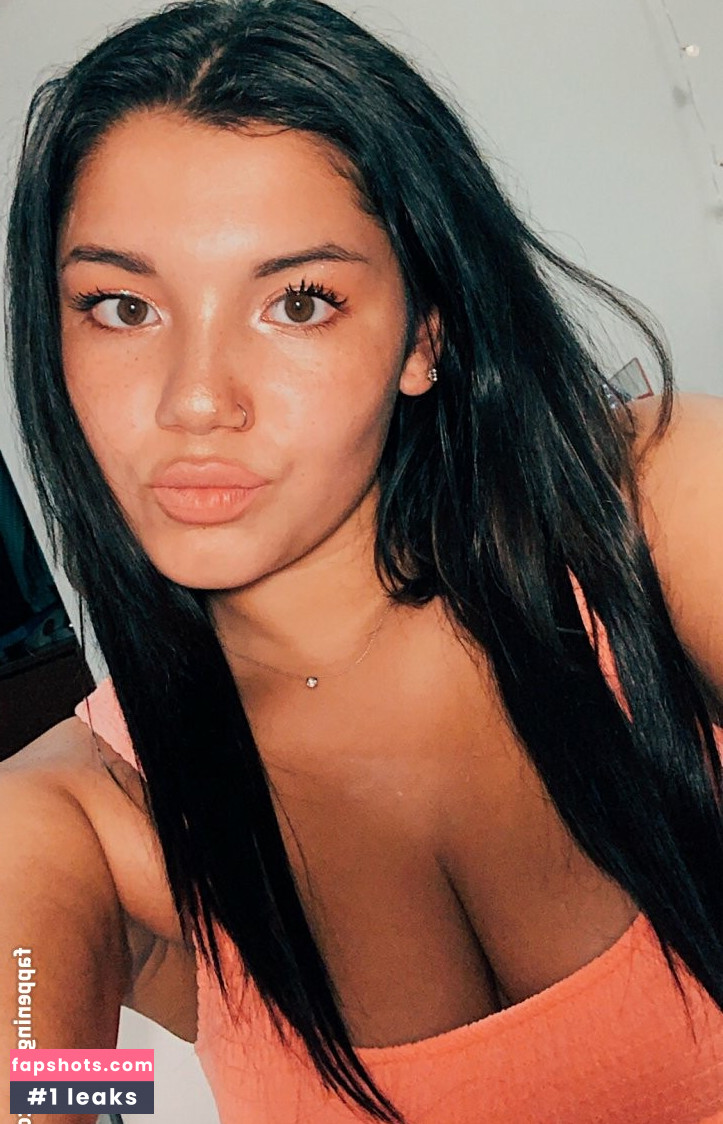 Hannah M gallery photo #68