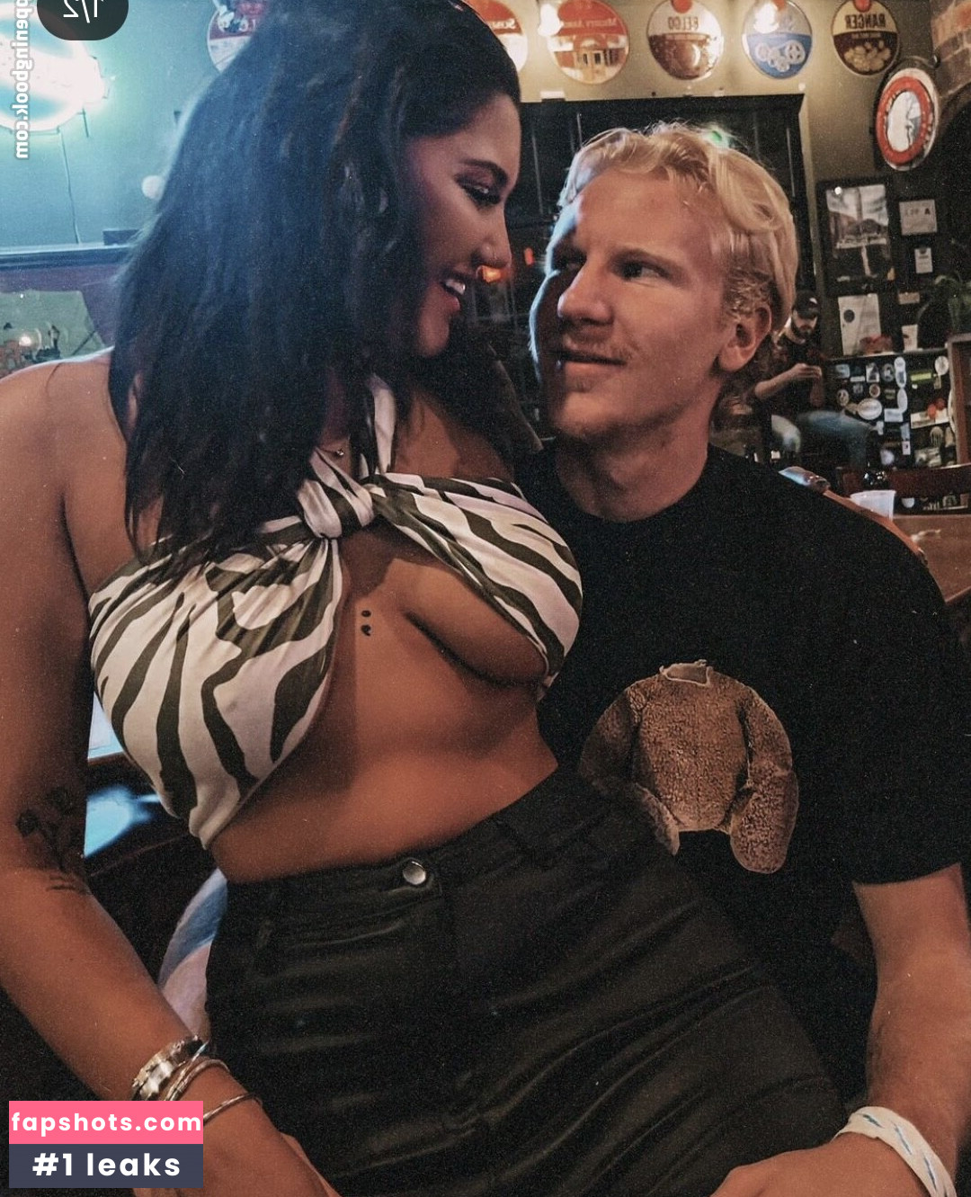 Hannah M gallery photo #69