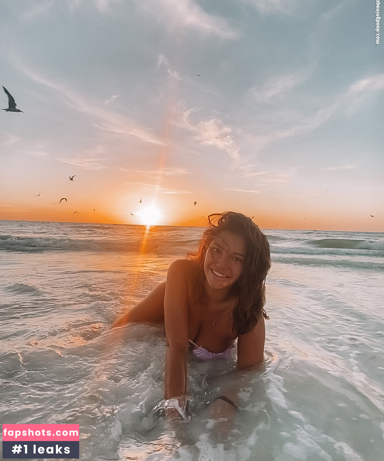 Hannah Malvone gallery photo #9