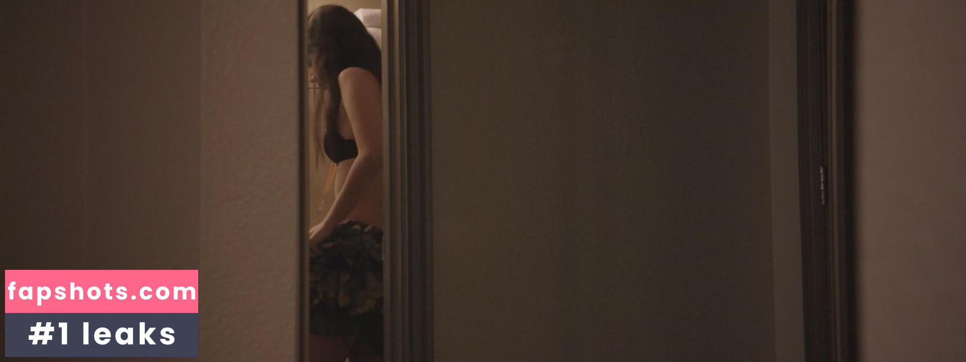 Hannah Marks Nude Leaks OnlyFans Photos #26 - LeakJerk
