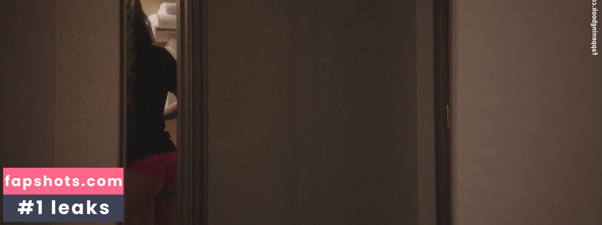 Hannah Marks Nude Leaks OnlyFans Photos #30 - LeakJerk