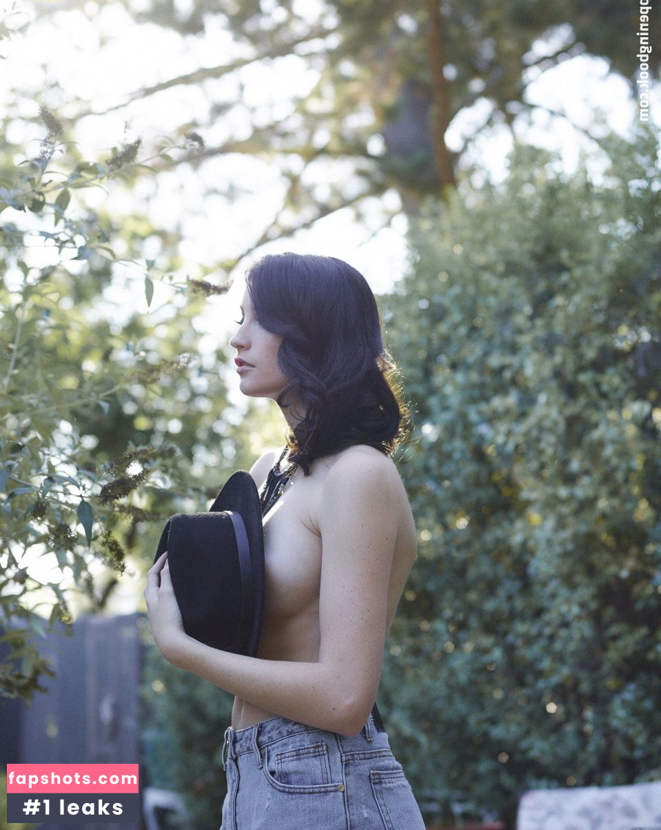 Hannah Masi gallery photo #21