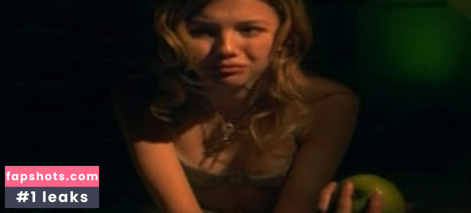 Hannah Murray gallery photo #31