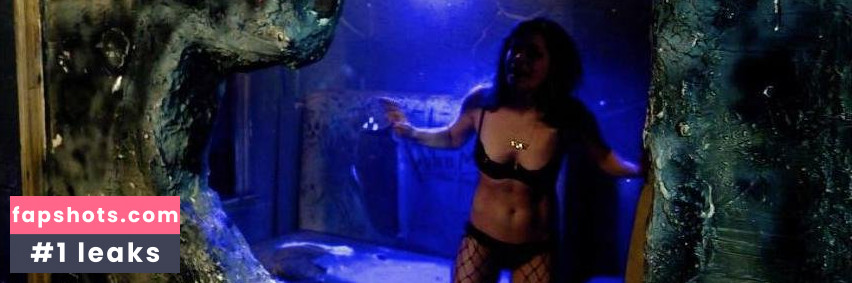 Hannah Phelps gallery photo #6