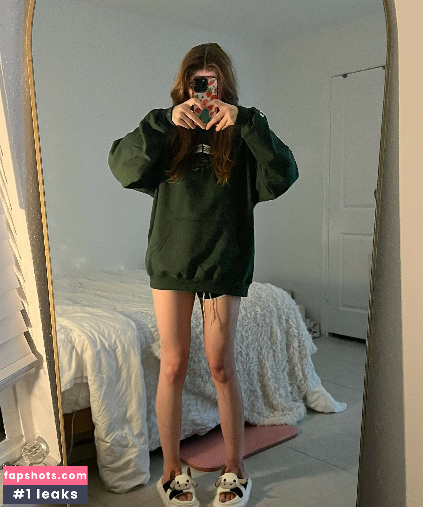 Hannah Stein gallery photo #109