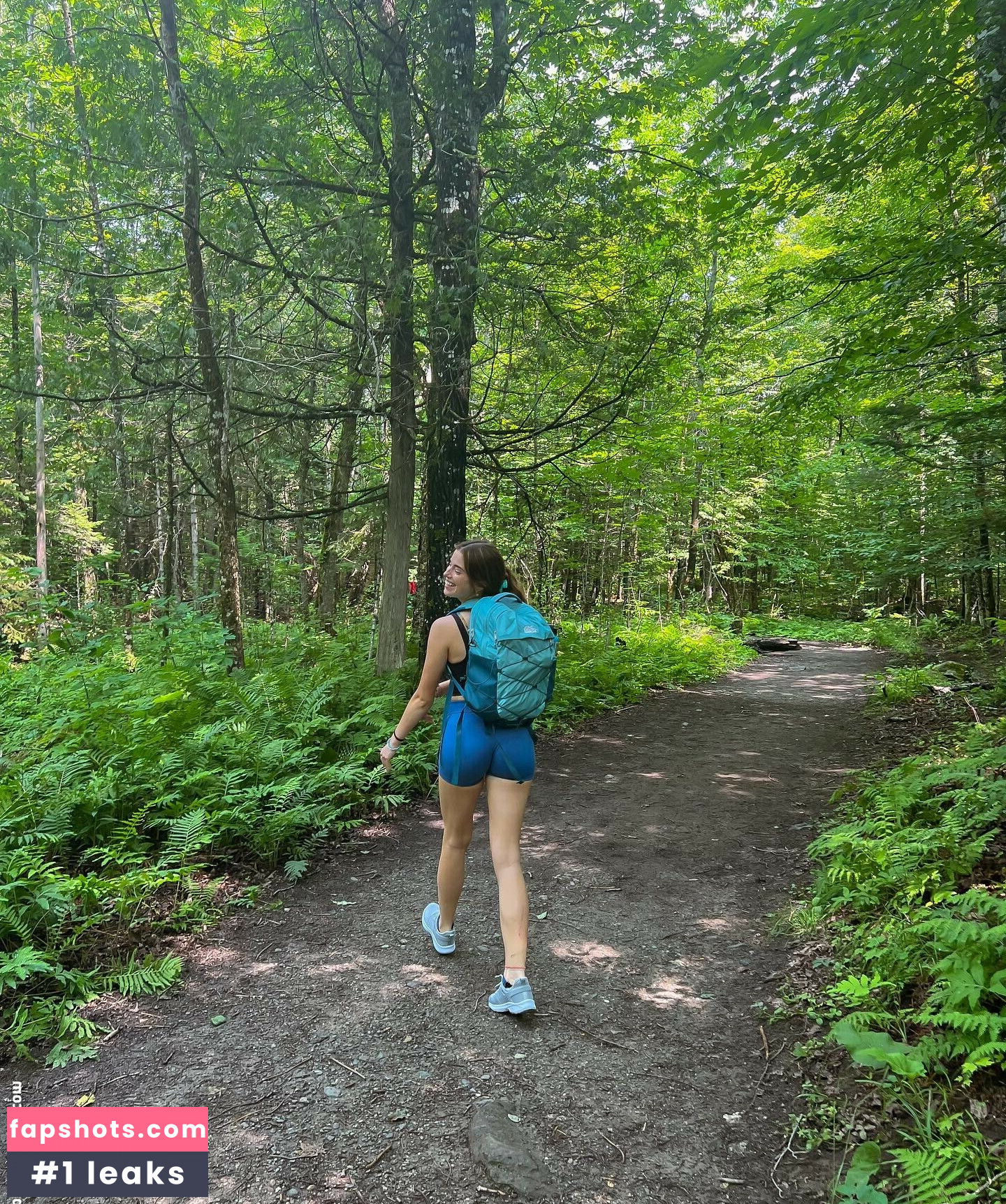 Hannah Stein gallery photo #117