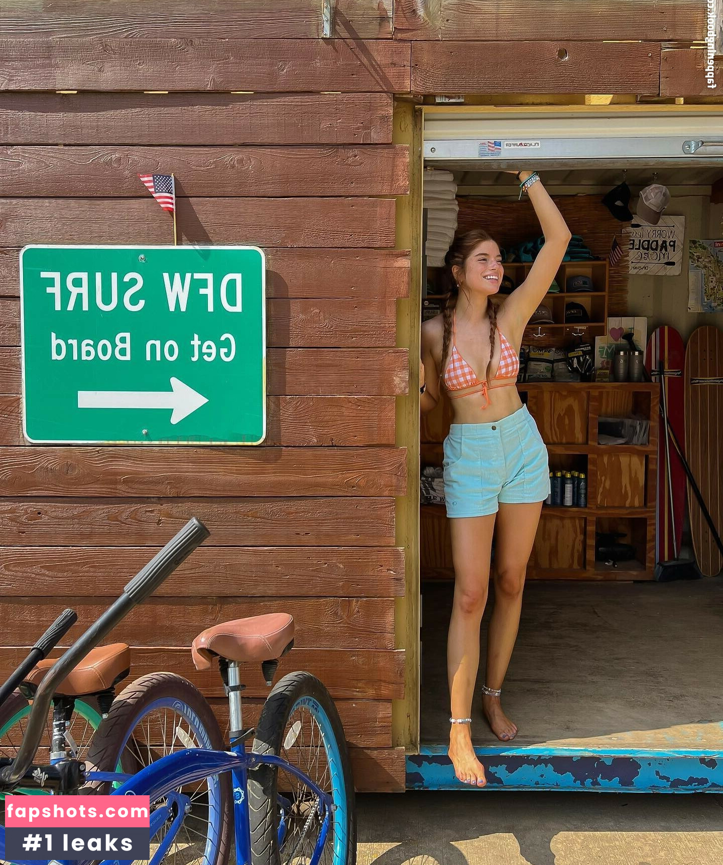 Hannah Stein gallery photo #122