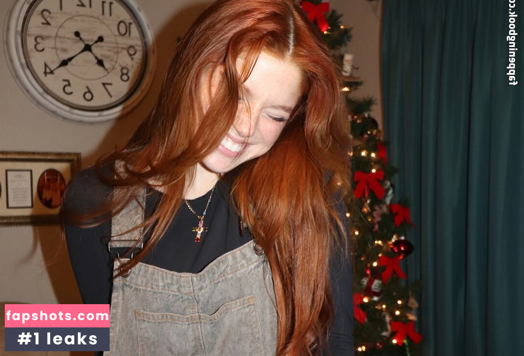 Hannah Stein gallery photo #18