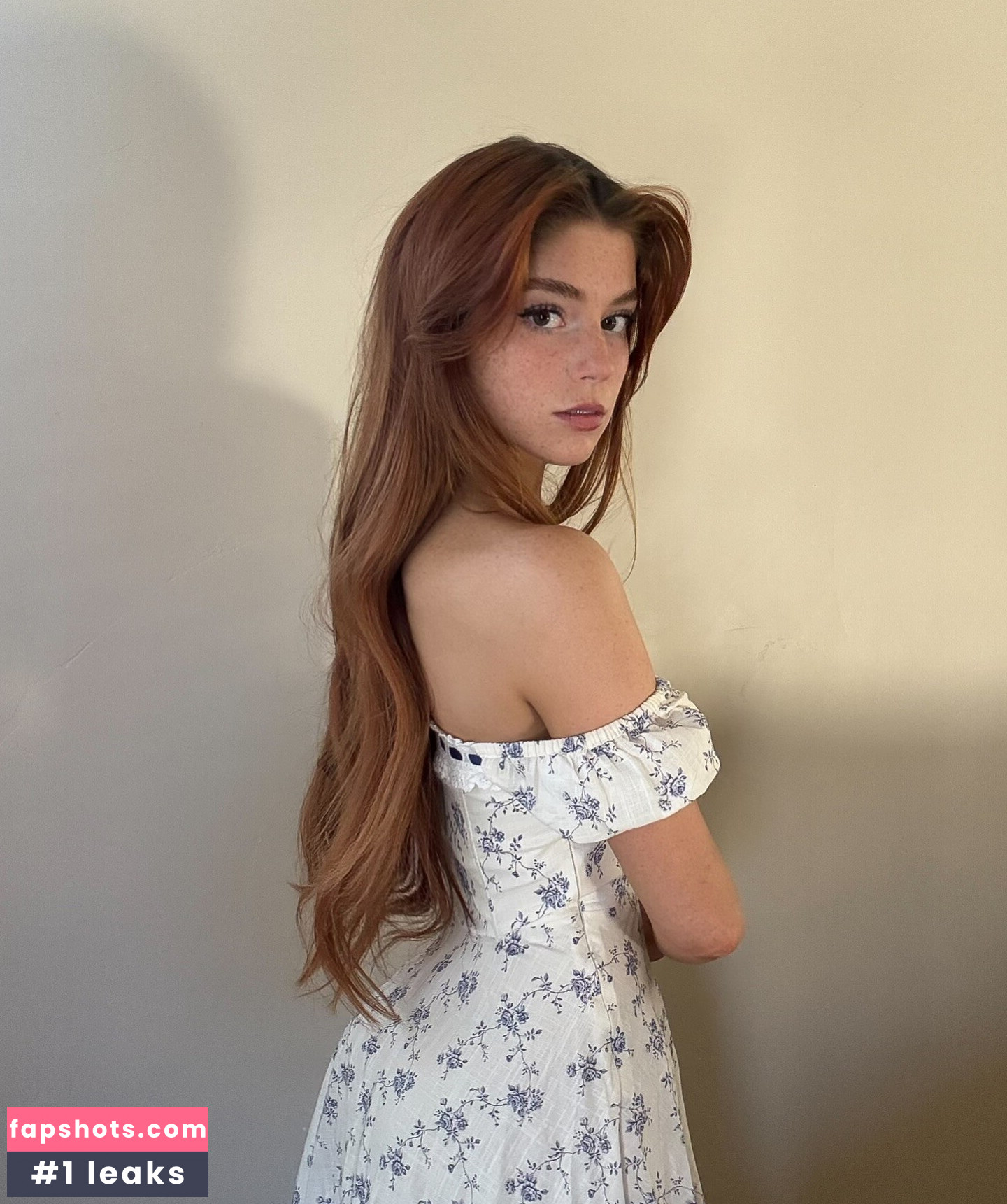 Hannah Stein gallery photo #3