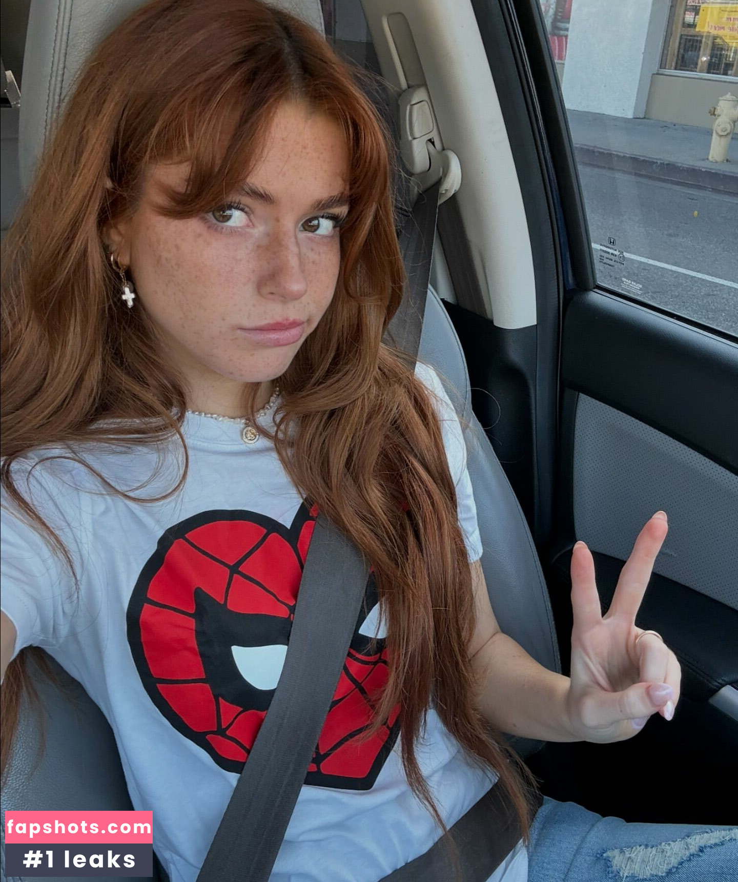 Hannah Stein gallery photo #51