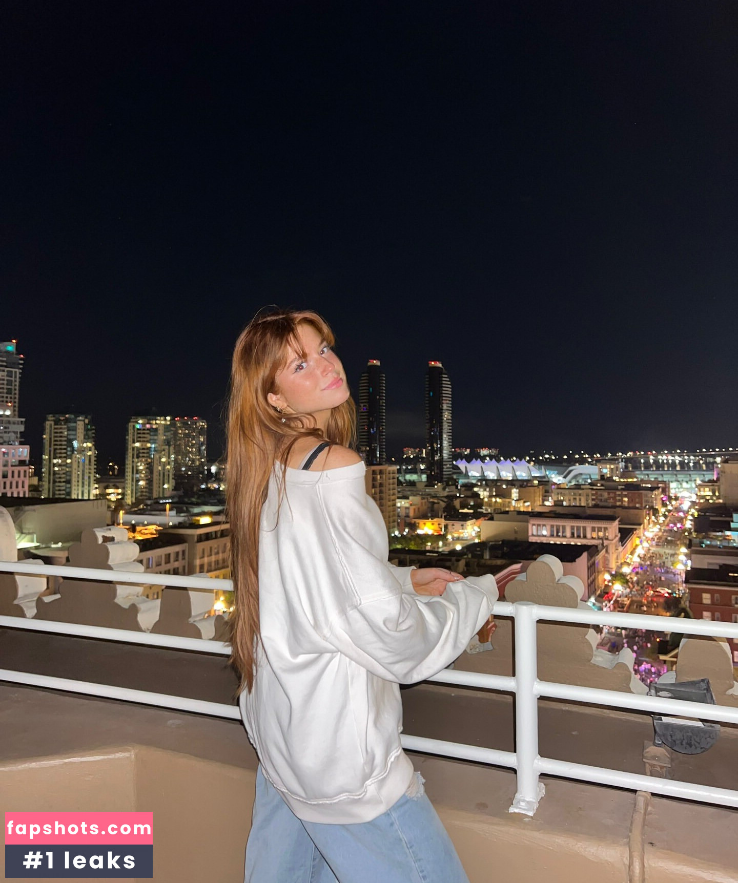 Hannah Stein gallery photo #64