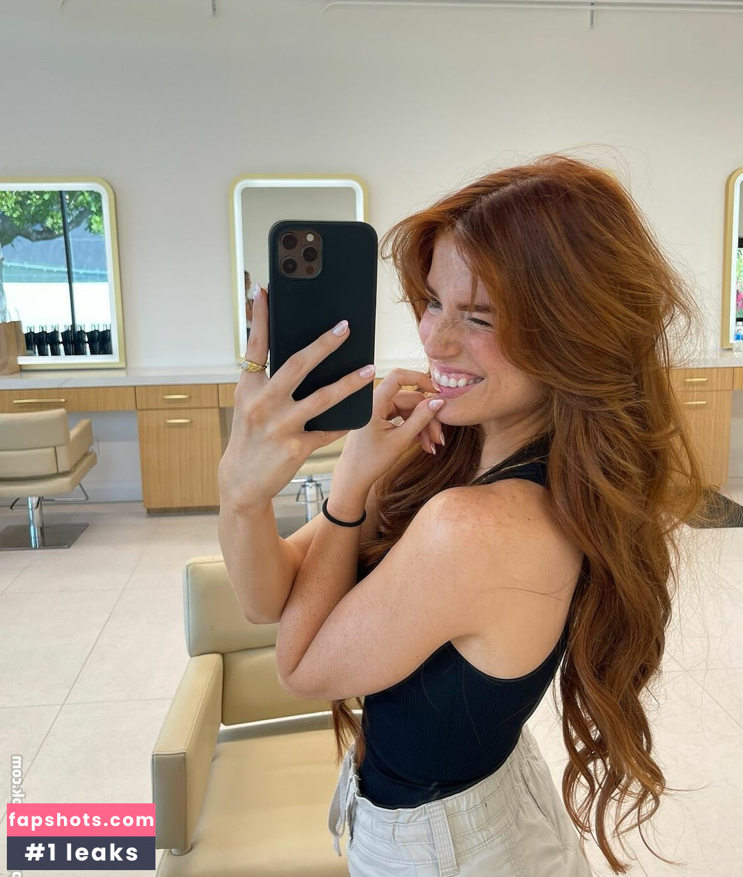 Hannah Stein gallery photo #74