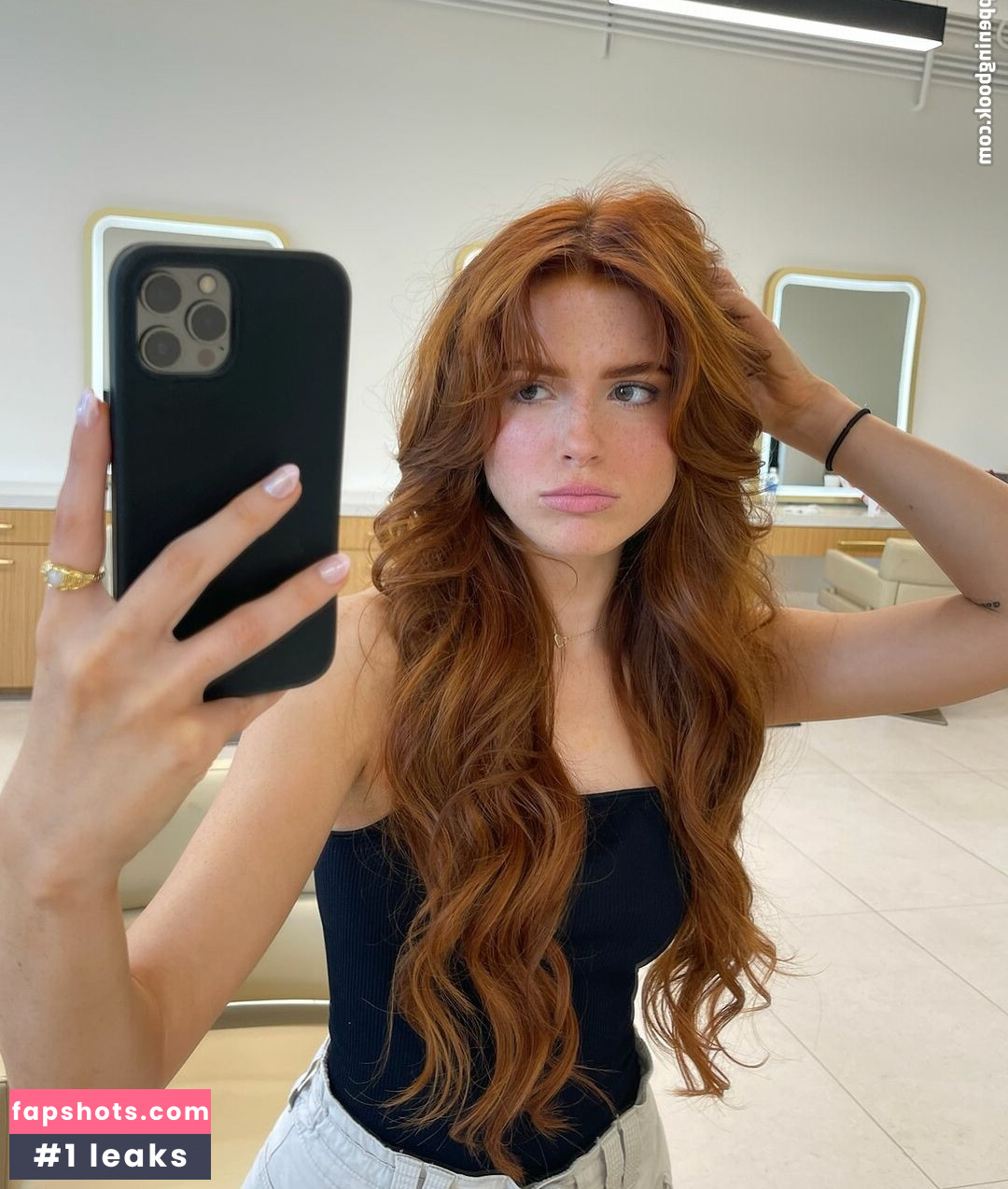 Hannah Stein gallery photo #77