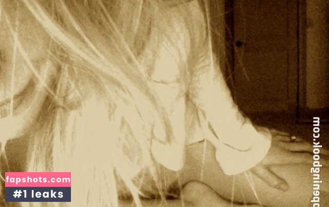 Hannah Teter gallery photo #23