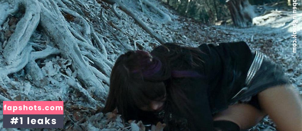 Hannah Tointon Filtración Desnuda OnlyFans Foto #5 - Fapshots