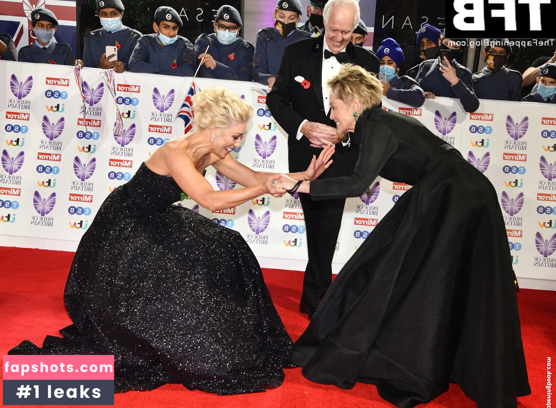 Hannah Waddingham gallery photo #218