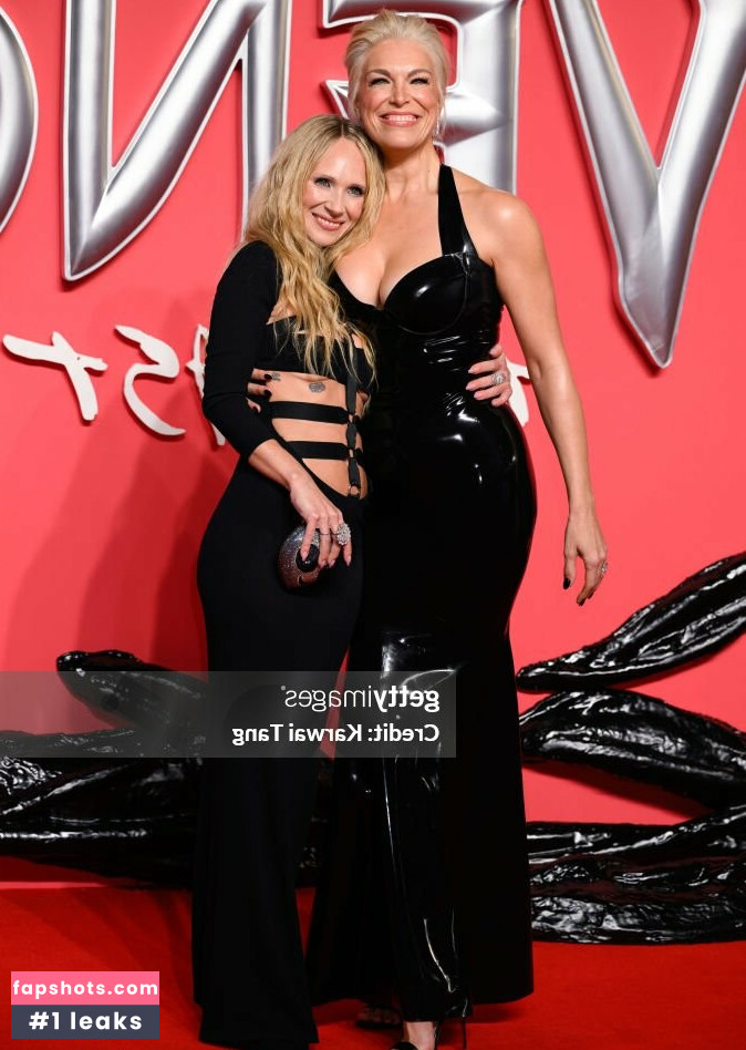 Hannah Waddingham gallery photo #41