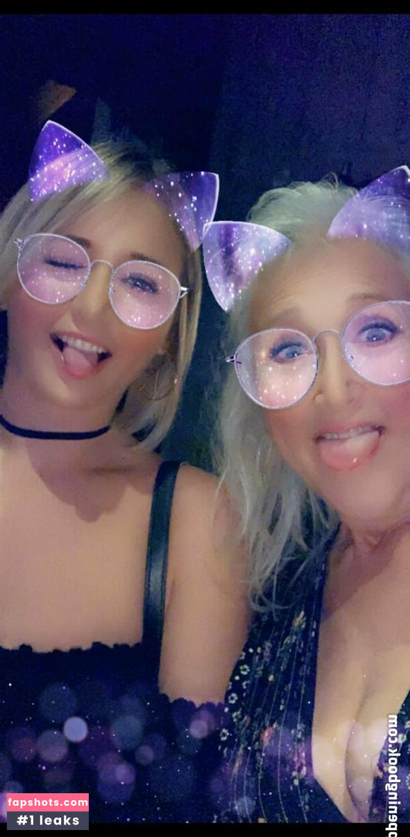 hannahandsuzie gallery photo #38