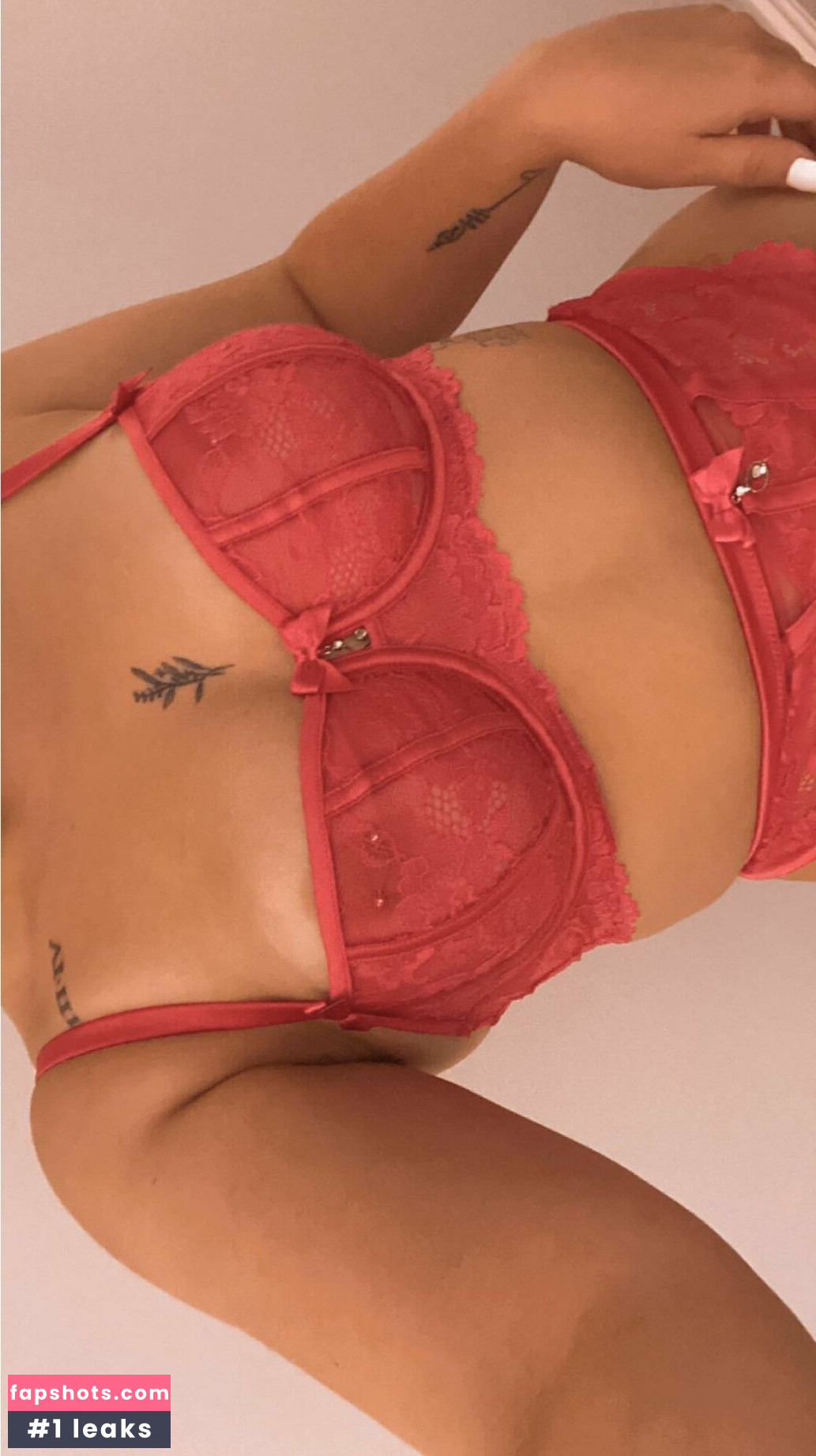 hannahbuethke gallery photo #26