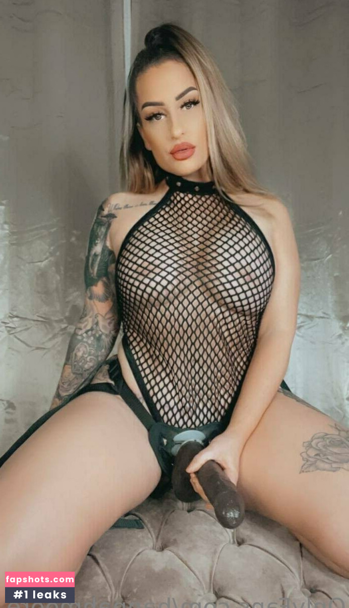 hannahmoore gallery photo #37