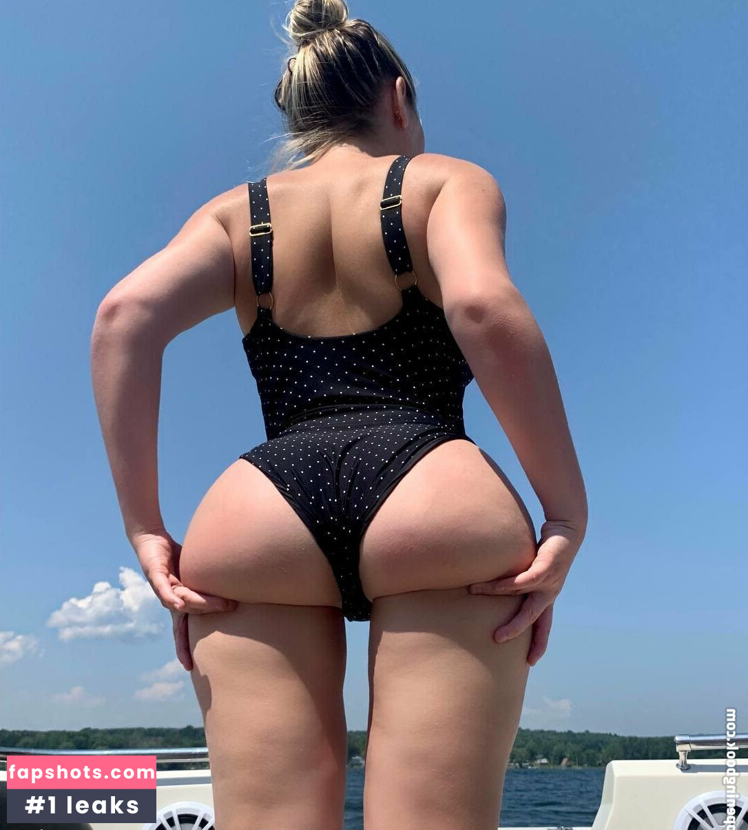 hannahnicolenextdoor gallery photo #15