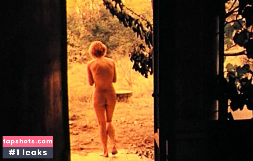 Hanne Klintoe gallery photo #14