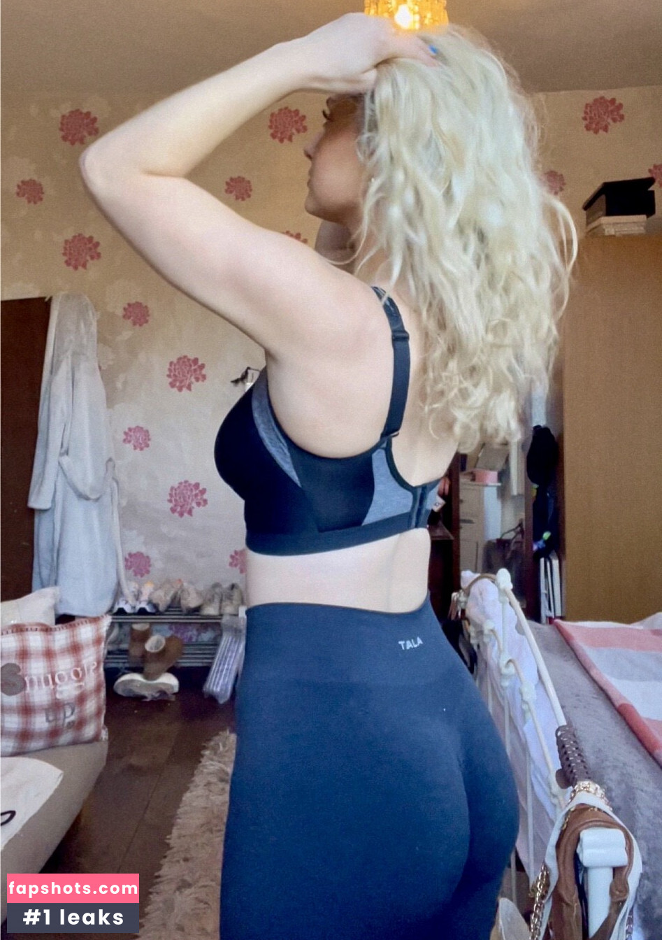 Hari Beavis Nude Leaks OnlyFans Photos #51 - LeakJerk