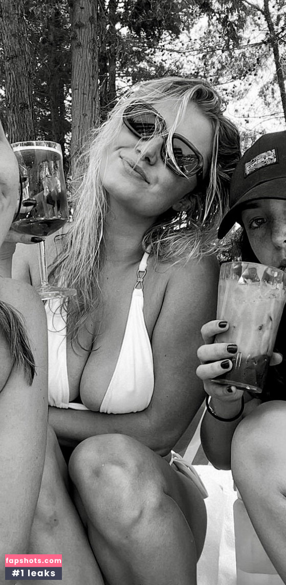 Hari Beavis Nude Leaks OnlyFans Photos #90 - LeakJerk