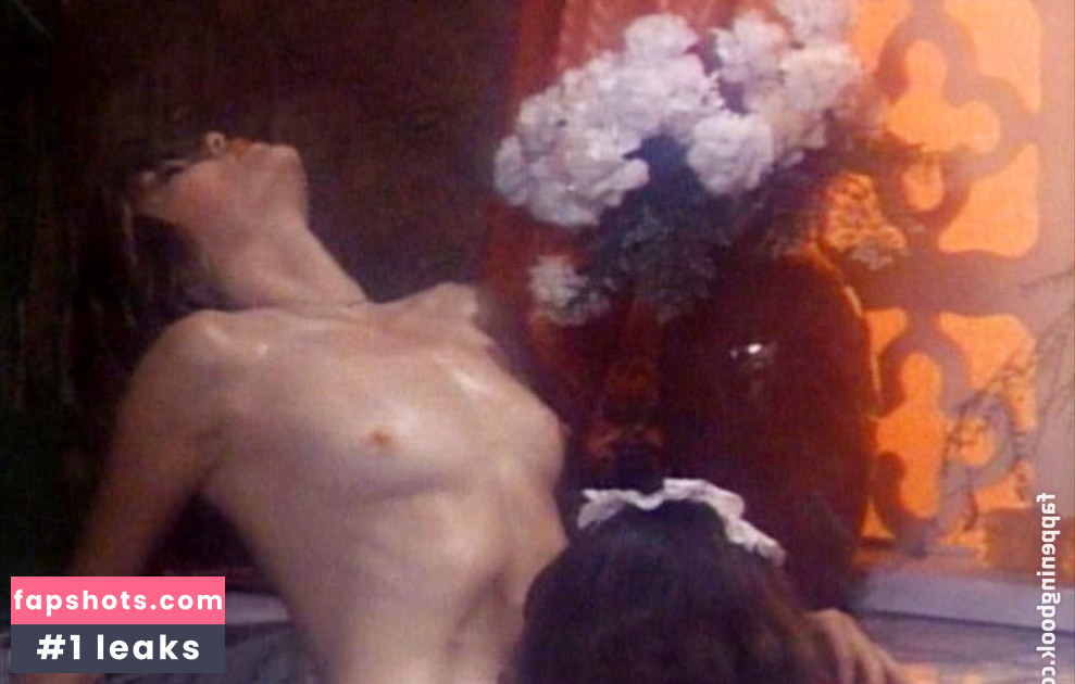 Harlee McBride gallery photo #12