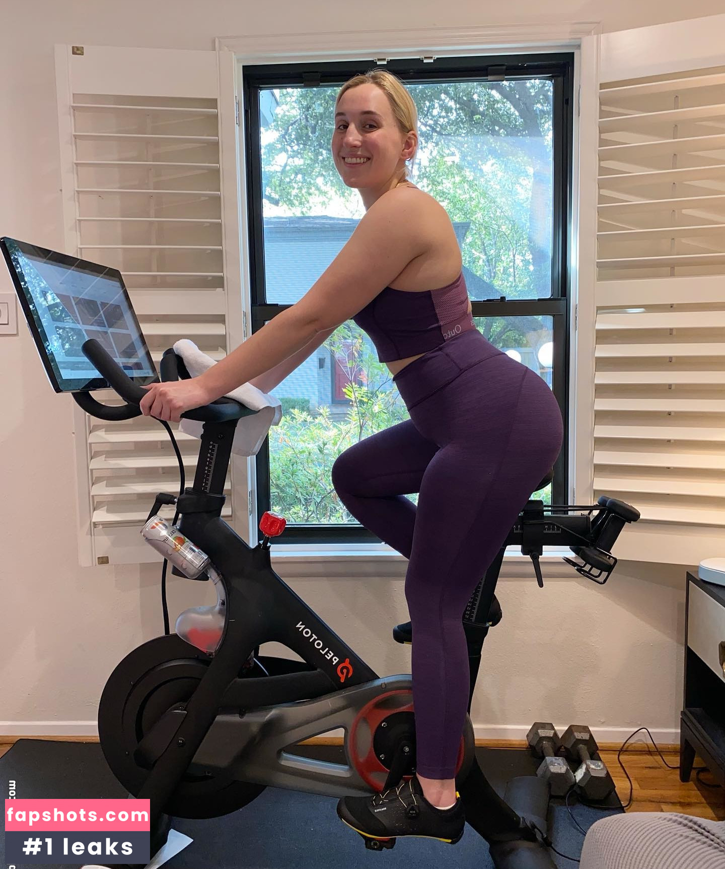 Harley Quinn Smith gallery photo #116