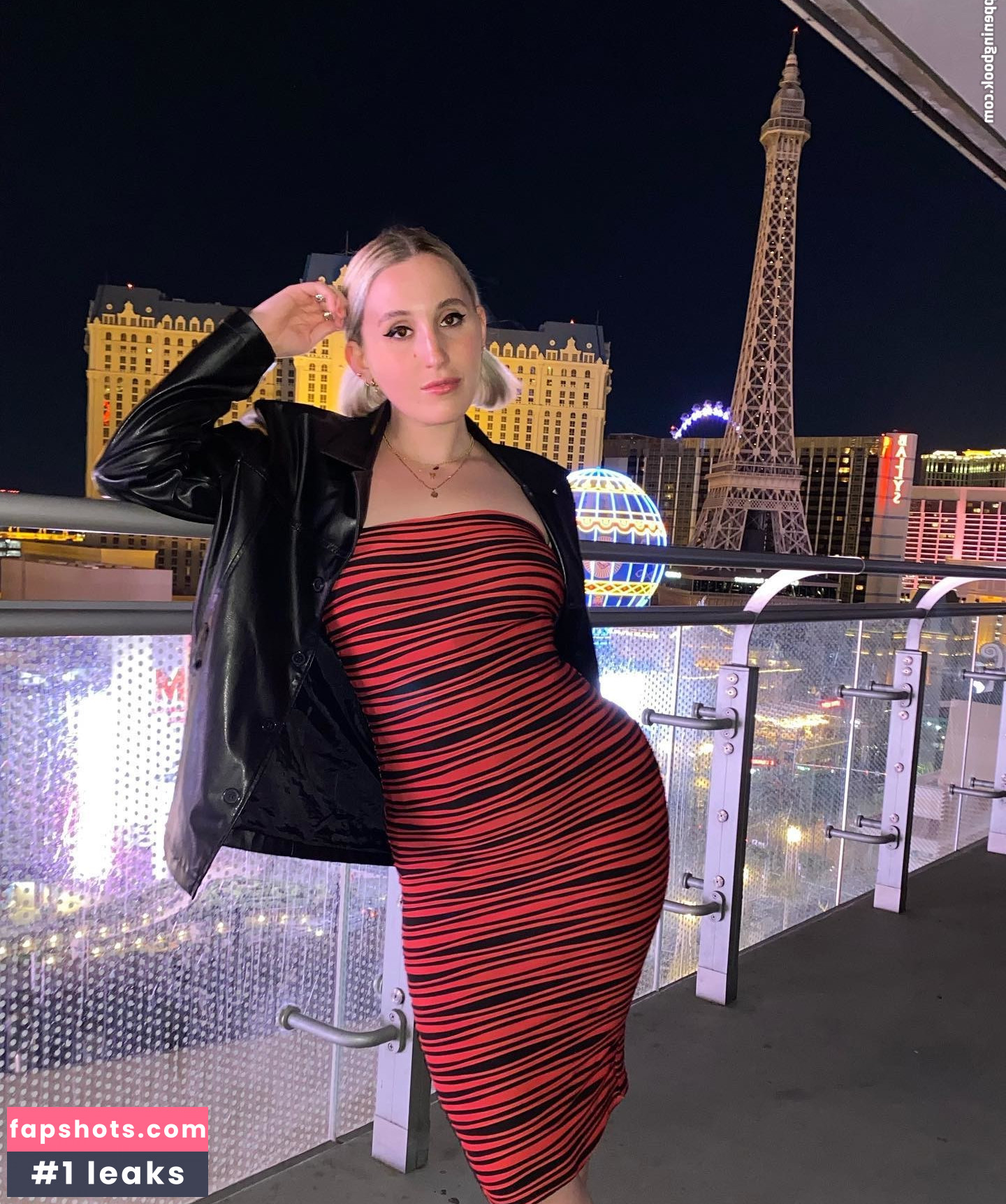 Harley Quinn Smith gallery photo #128