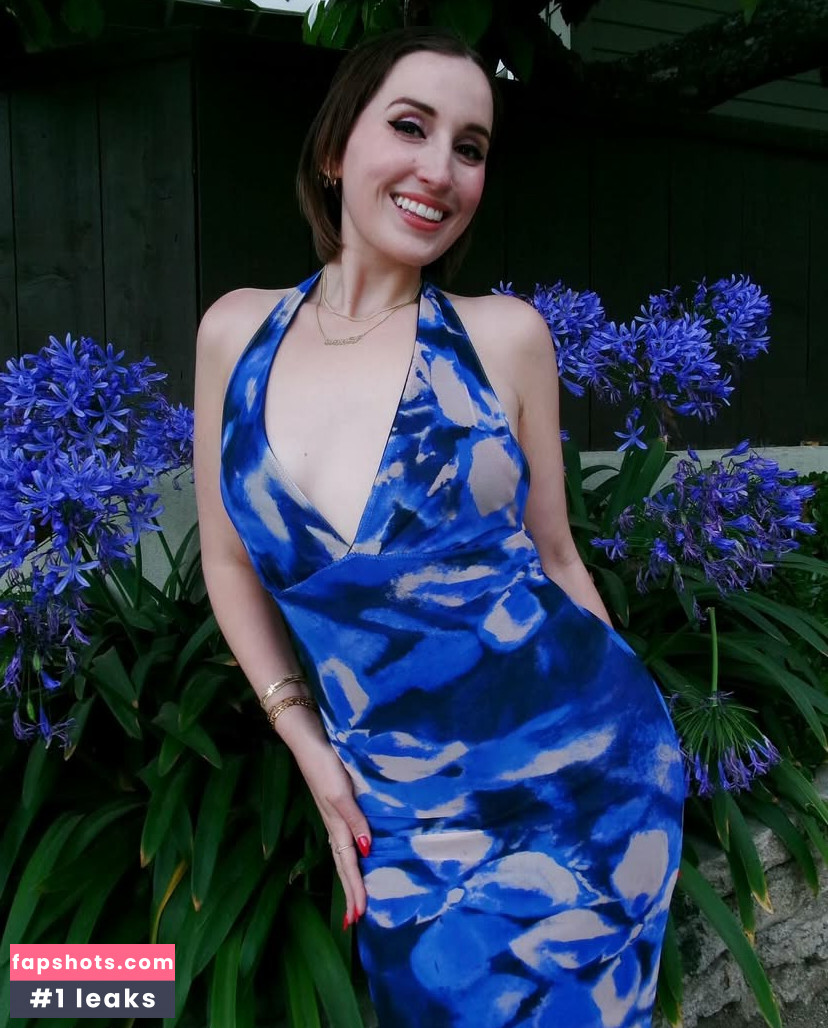 Harley Quinn Smith gallery photo #3