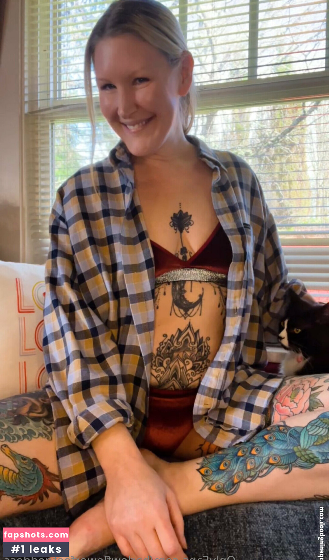 harlowflowerfootgoddess gallery photo #21