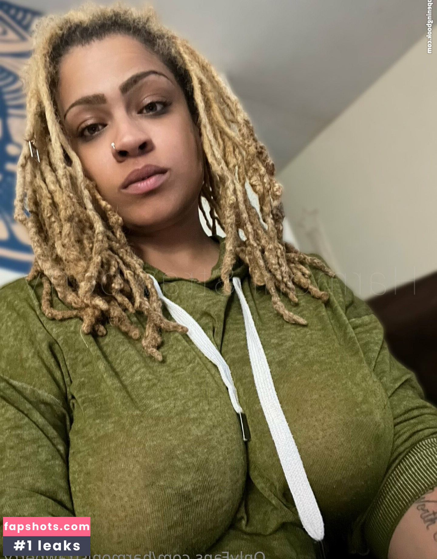 harmonistrawberry gallery photo #8